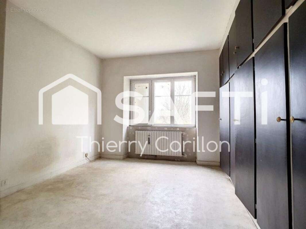 Photo 5 - Maison à AZAY-LE-BRULE