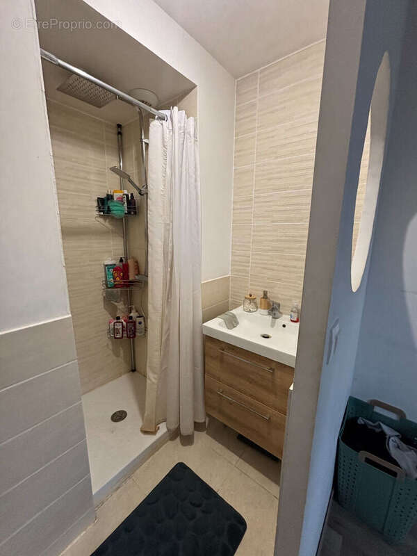 Maison à MESLAY-DU-MAINE