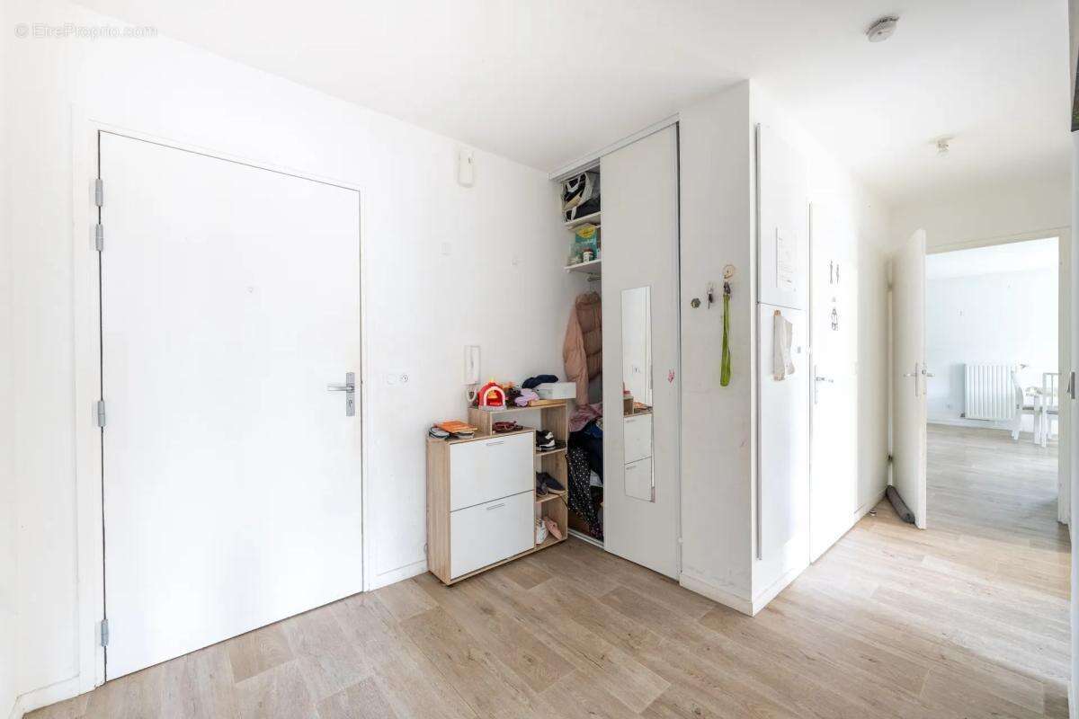 Appartement à SAINT-OUEN-L'AUMONE