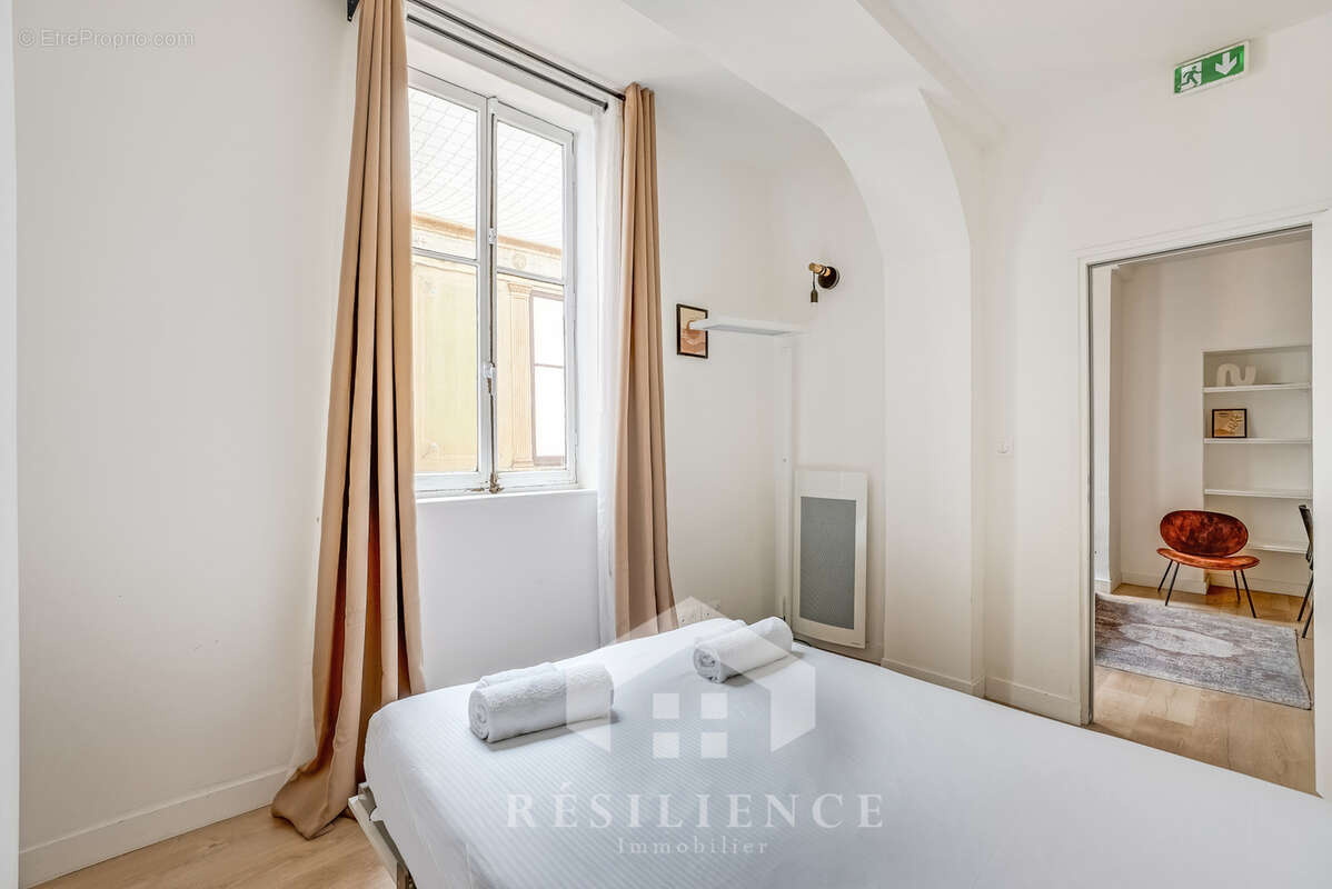 Montorgueil   charme et caractere, suberbe appartement 2p - 44m2 entierement renove - photo 7