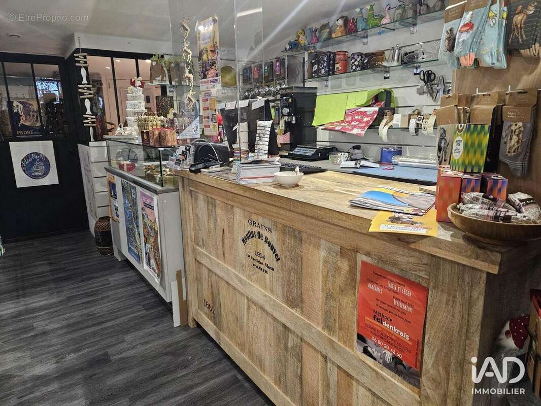Photo 6 - Commerce à PLOZEVET