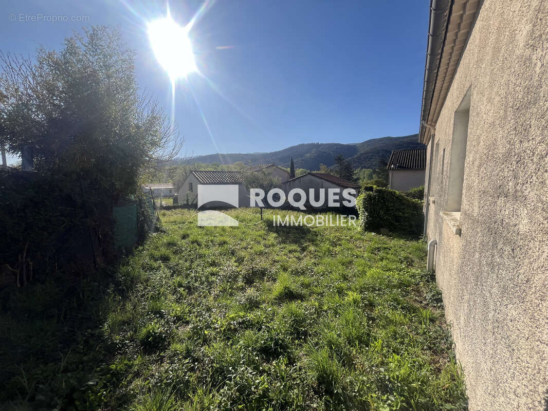 Maison à LE POUJOL-SUR-ORB