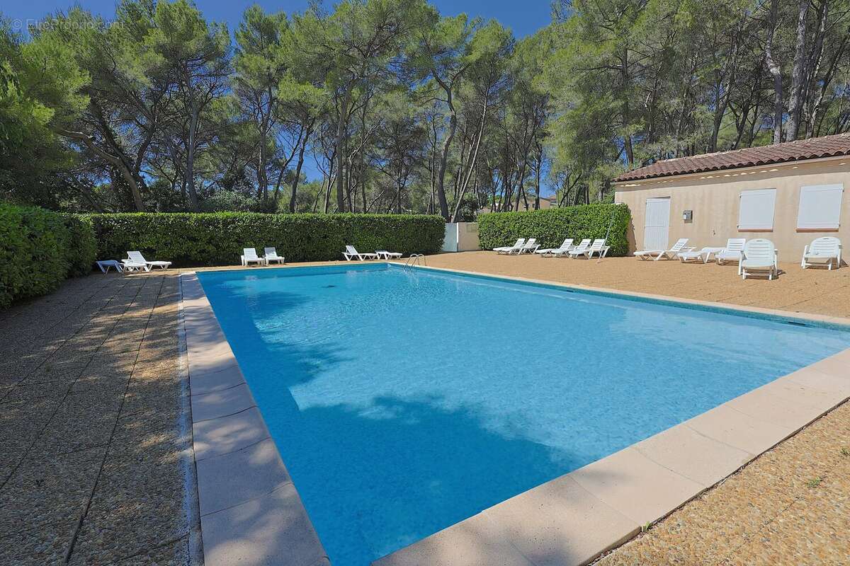 Maison à MOUGINS