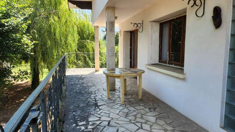 Maison à CHATEAU-GAILLARD