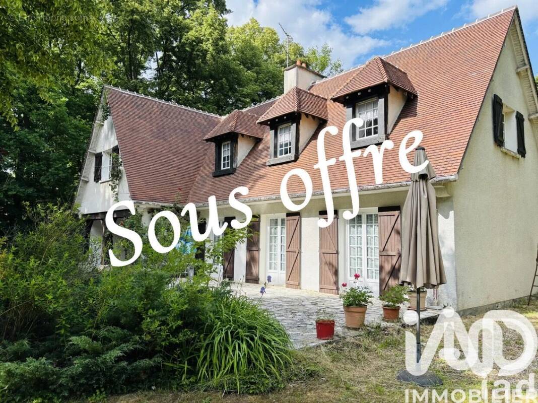 Photo 1 - Maison à LAMORLAYE