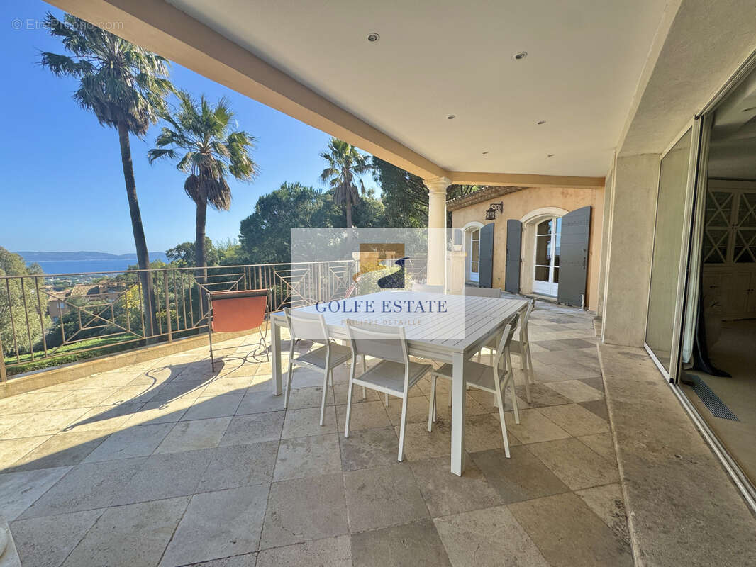 Maison à CAVALAIRE-SUR-MER