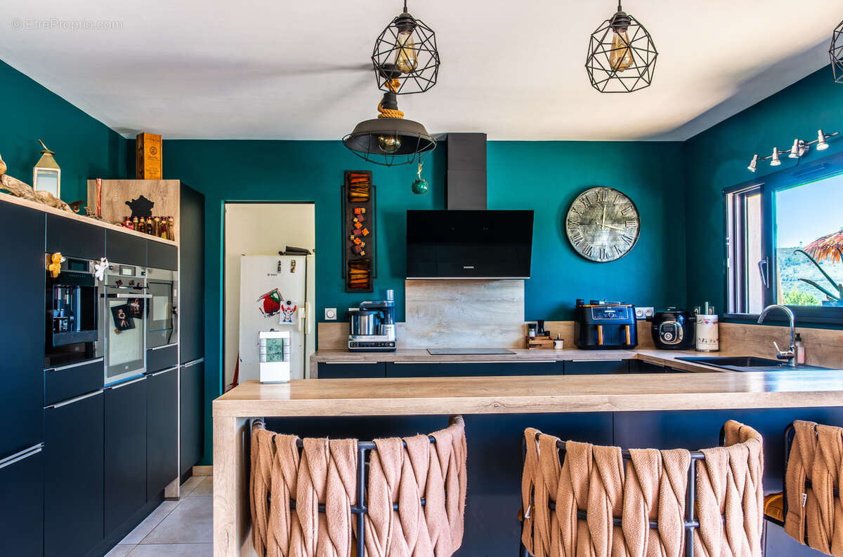 Villa contemporaine de plain-pied   132 m2   Vue dégagée - photo 10