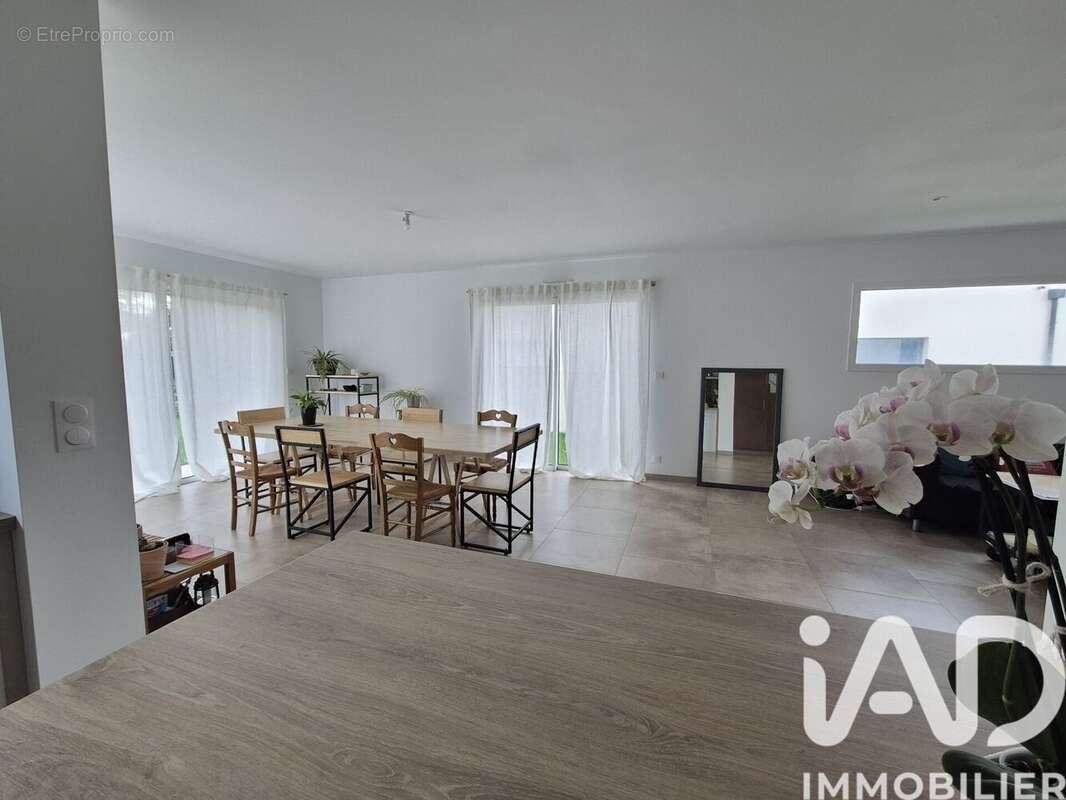 Photo 6 - Maison à TREVENEUC