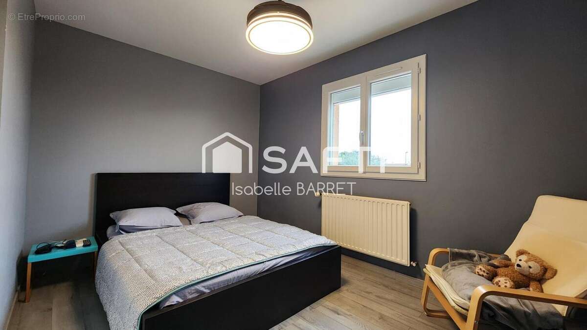 Photo 6 - Maison à DECINES-CHARPIEU