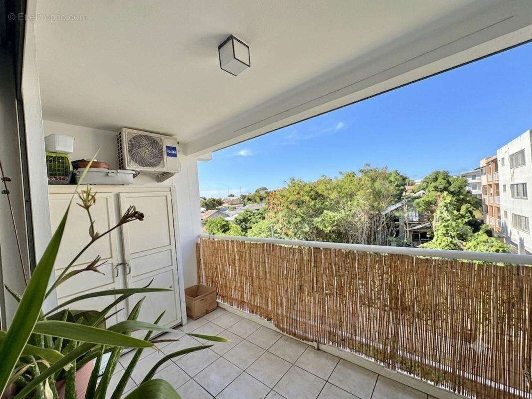 Appartement à SAINT-PIERRE