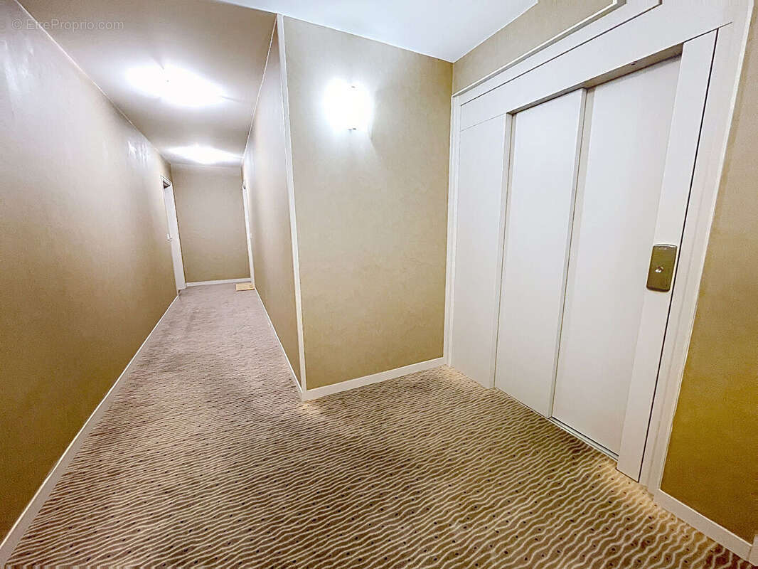 Appartement à SAINT-GENIS-POUILLY