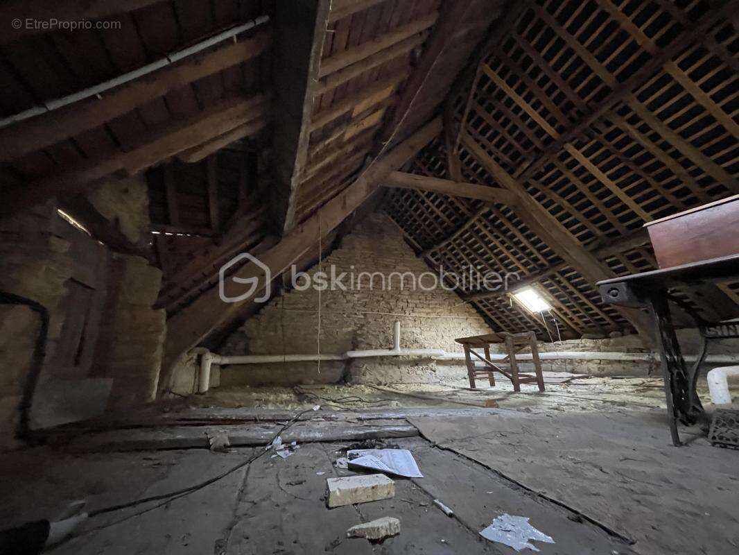 Maison à SAINT-SERVANT