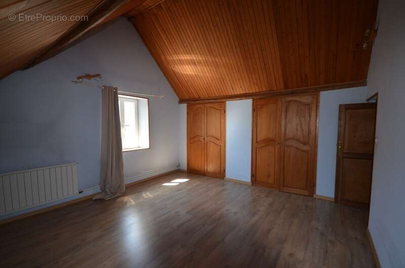 Maison à MONTMIRAIL