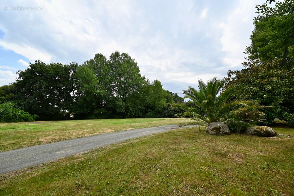 Maison à vendre 7 pièces TONQUEDEC (22) - photo 2