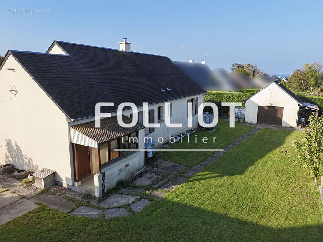 Maison à BLAINVILLE-SUR-MER