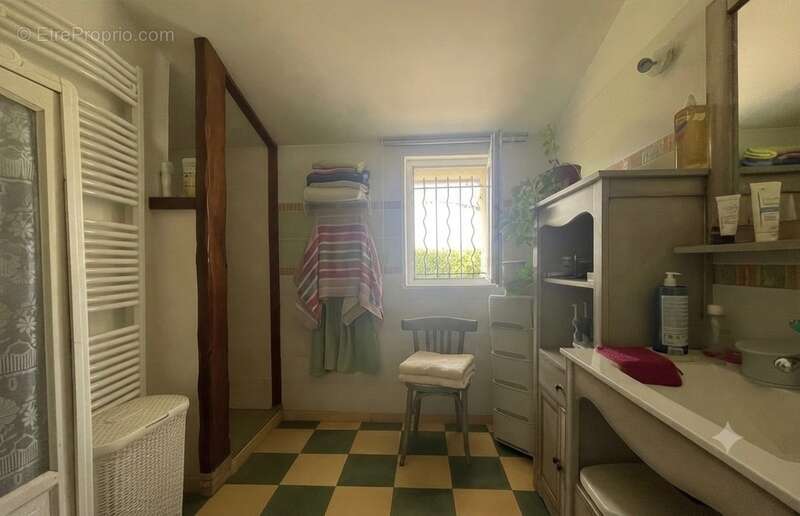 Fermette  à vendre 8 pièces  énorme possibilité - photo 8
