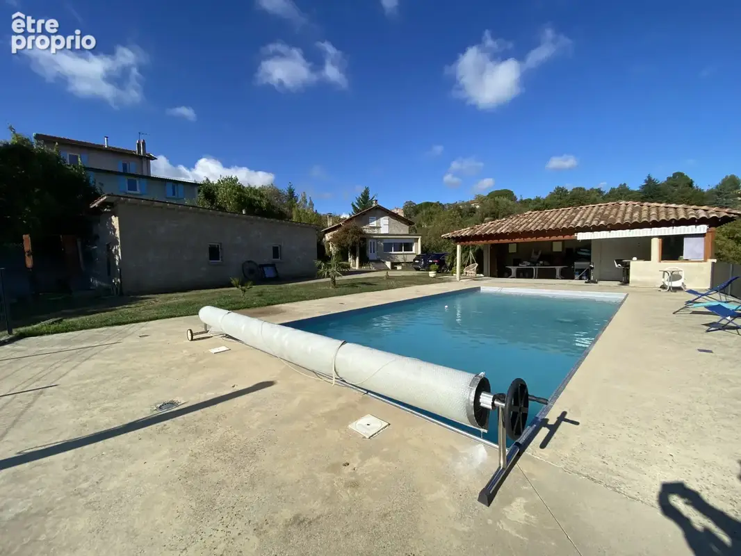 Sur les hauteurs d'Annonay, coquette maison en pierres avec vue et espace piscine. - photo 11