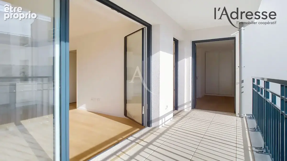 Appartement FRANCO SUISSE Suresnes (quartier Belvédère) 3 pièce(s) 61 m2 avec terrasse 8m² et parking boxé - photo 14