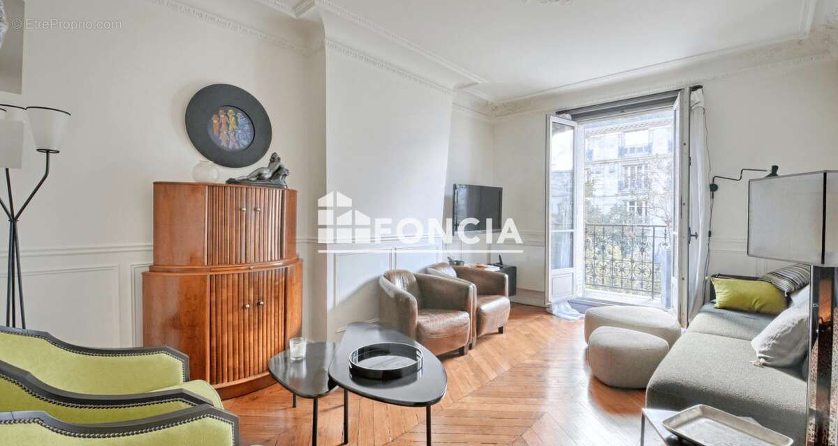 Appartement à PARIS-11E