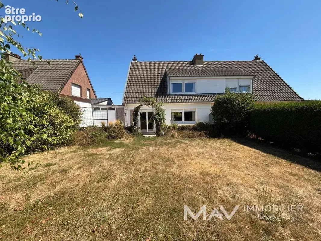Saint-martin-lez-tatinghem - maison 3 chambres avec garage et jardin - photo 12