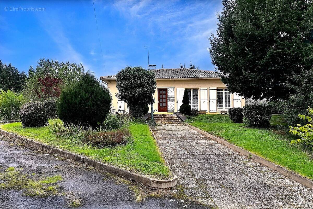 Maison à MANOT