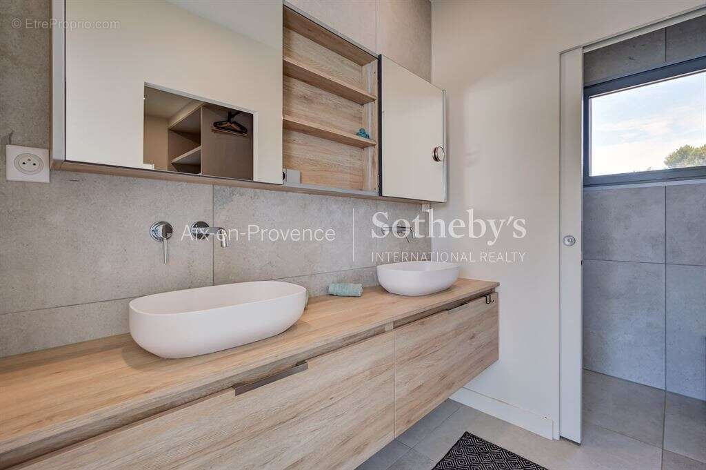 Maison à AIX-EN-PROVENCE