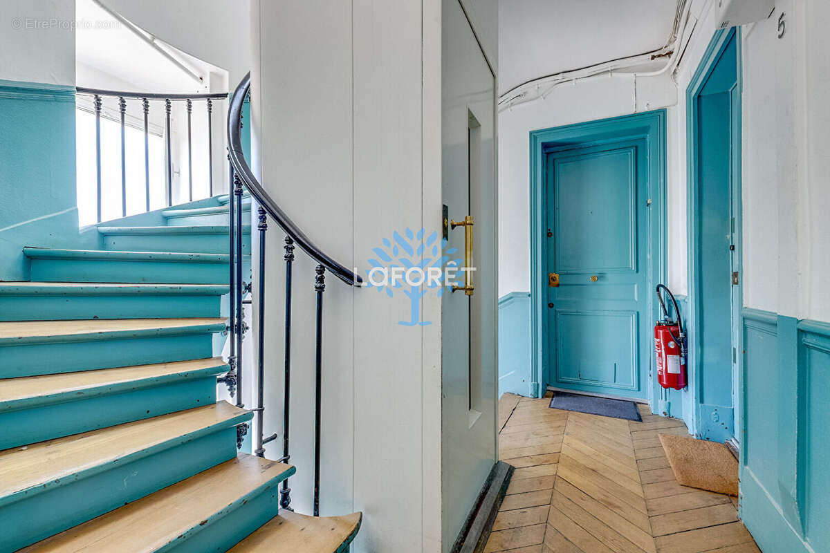 Appartement à PARIS-12E