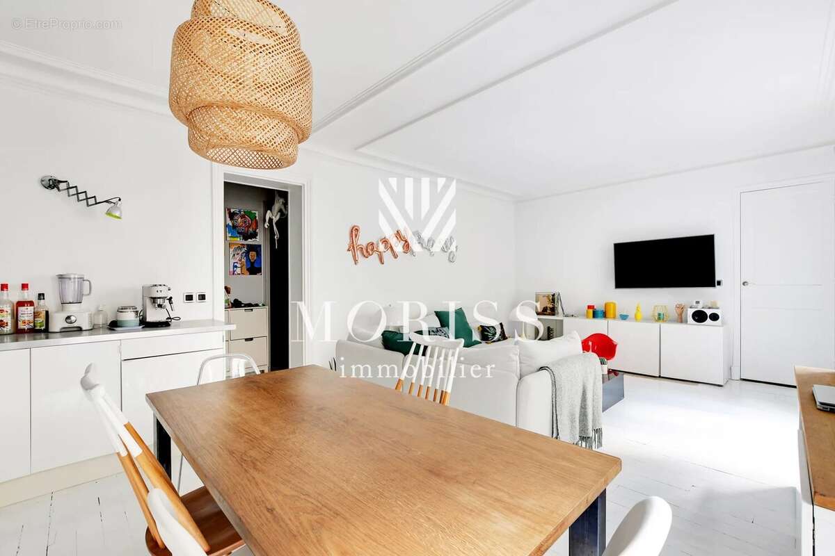 Appartement à PARIS-18E