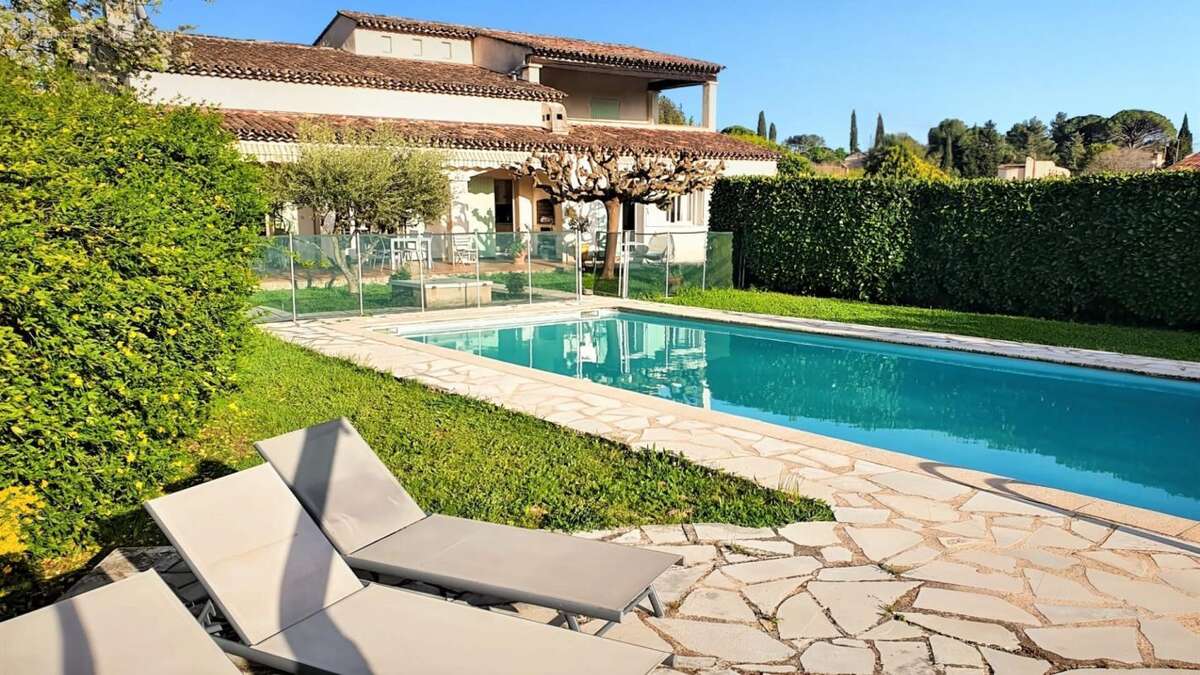 Maison à PEYMEINADE