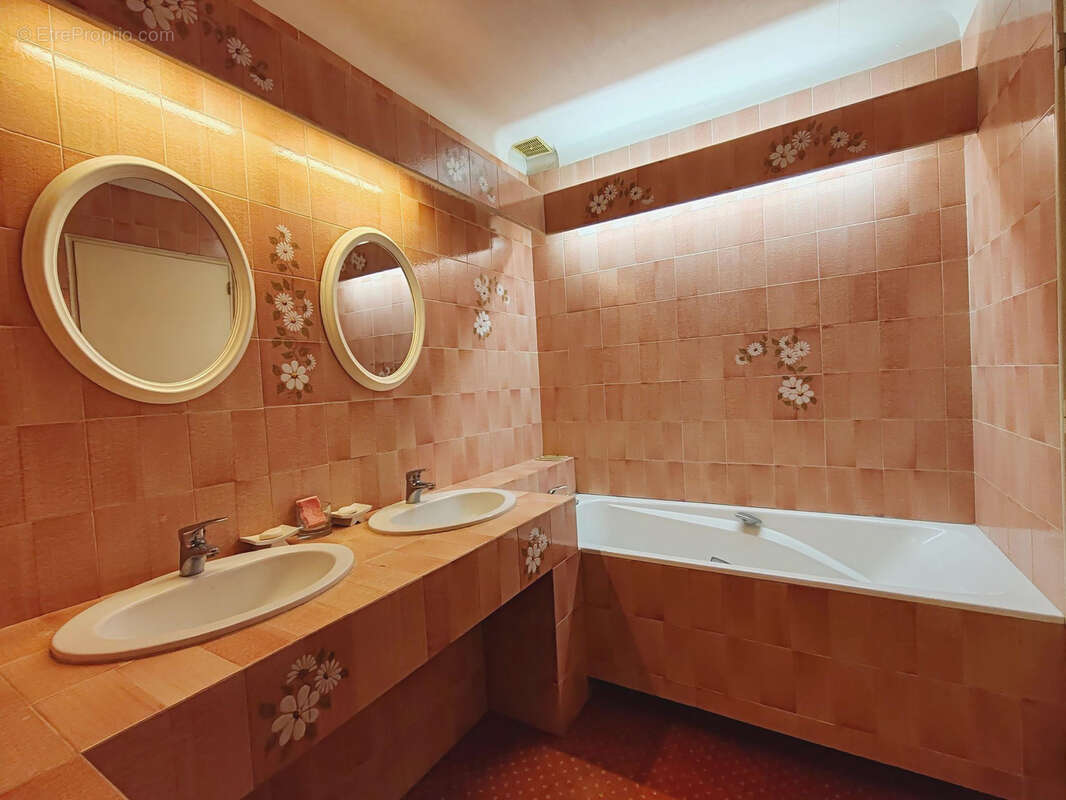 Maison à MARTIGNE-FERCHAUD