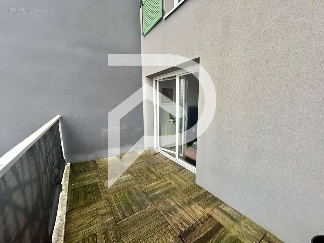 Appartement à ERAGNY