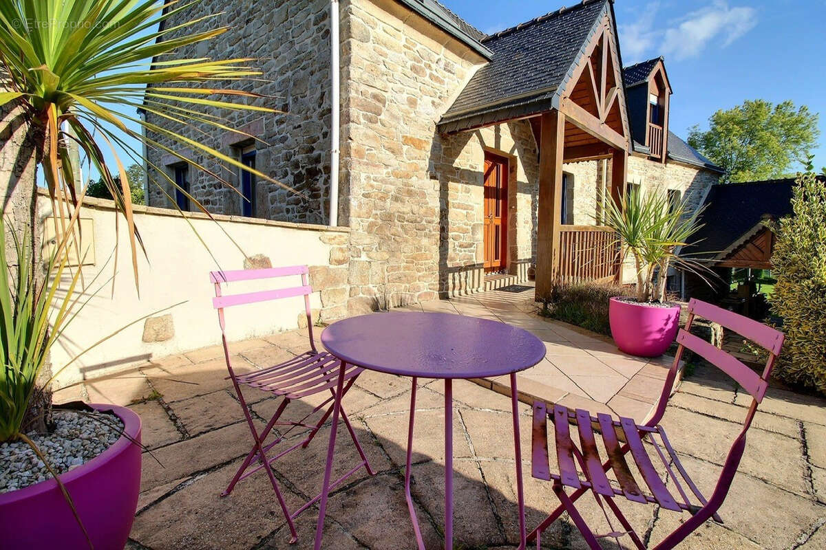 Maison à MONTERBLANC