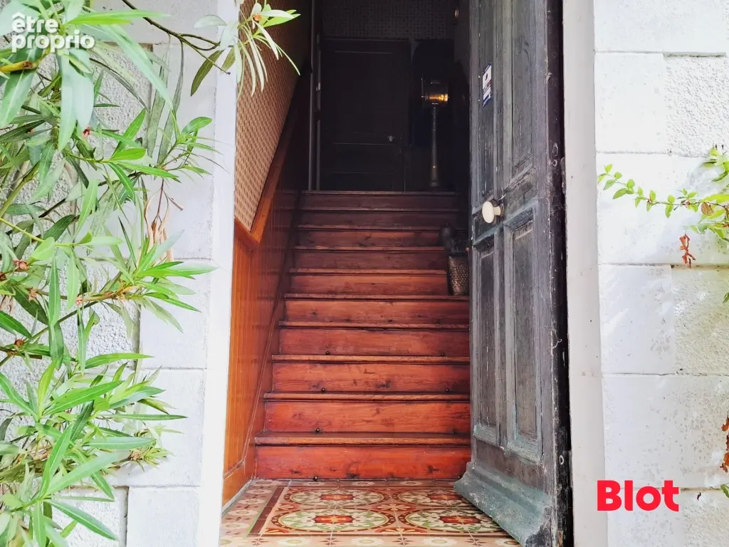 Maison 6 pièces 112 m² à vendre à Nantes (44000) - photo 2