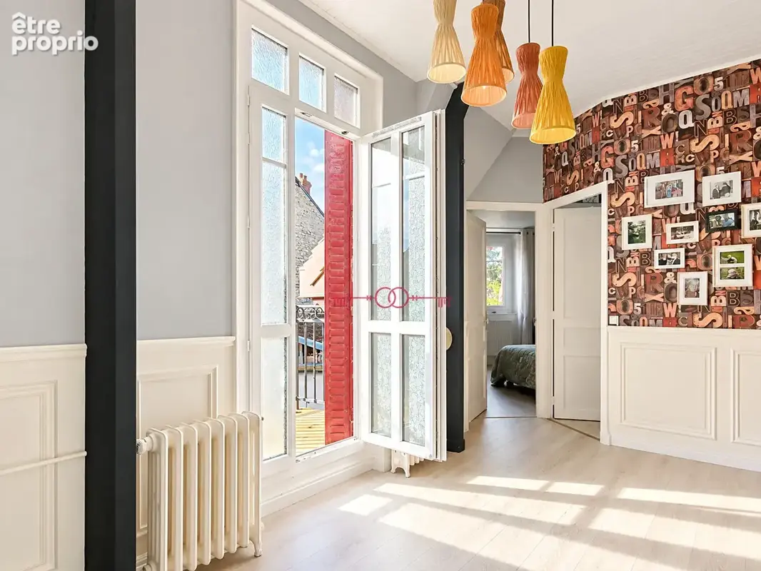 Maison de caractère  de 143 m² , 4 chambres avec jardin et garage - photo 7