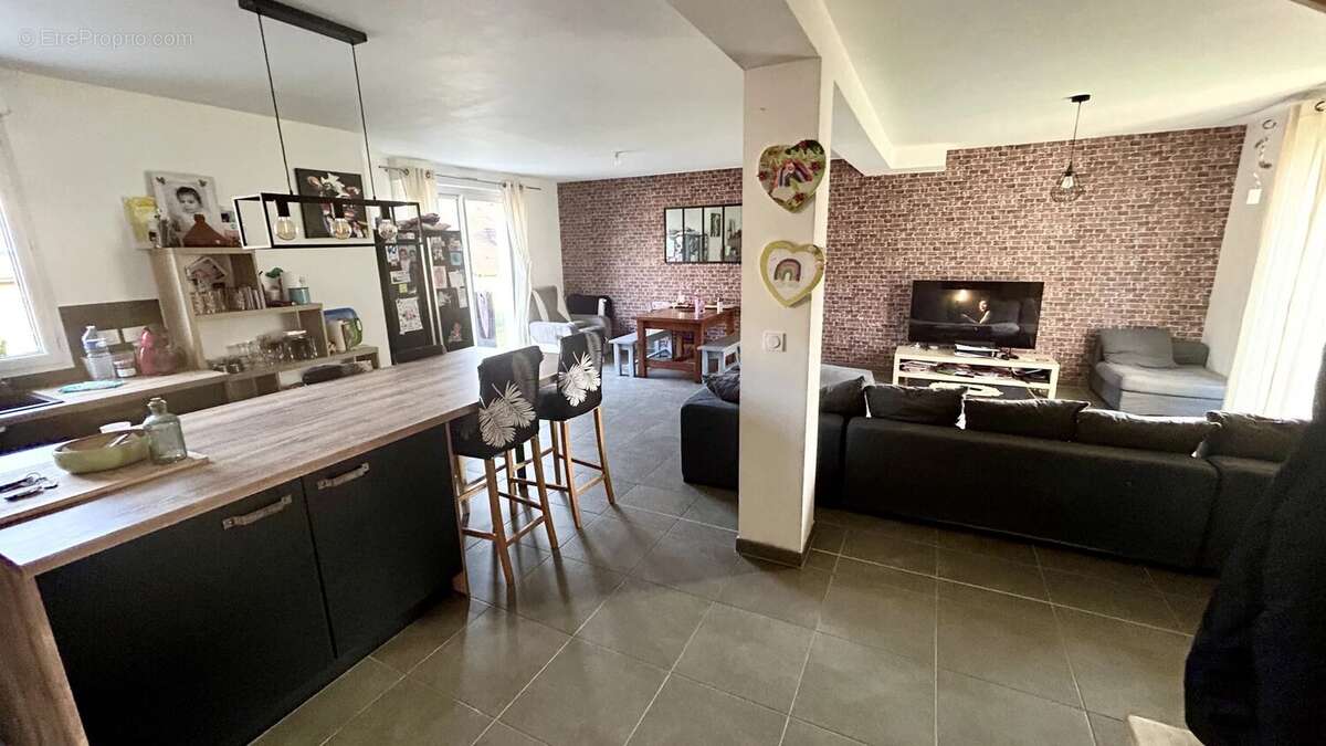 Maison à MANTES-LA-JOLIE