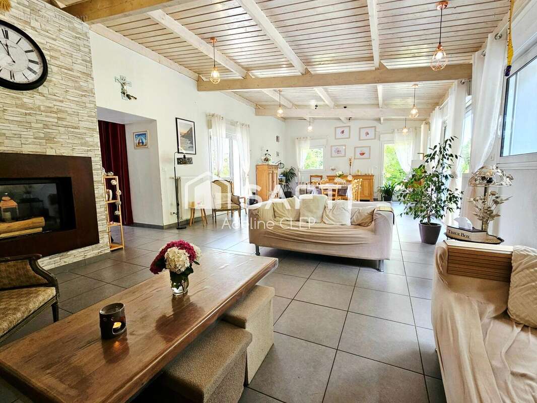 Photo 8 - Maison à CREQUY