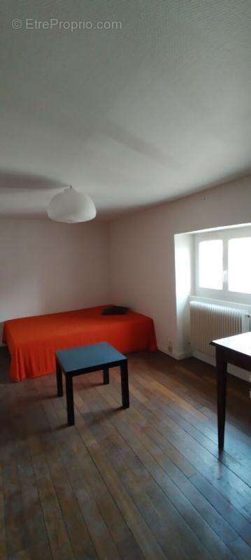 21000 DIJON - Appartement Grand 2 pièces (1 chambre) 34.81 m2 Quartier des Halles + 2 greniers aménageables 30 M² - photo 8