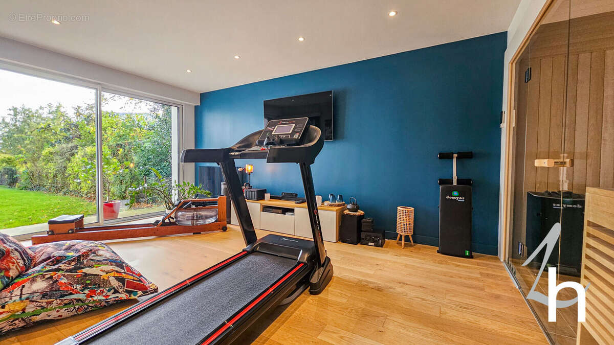 Maison à BRETTEVILLE-SUR-ODON