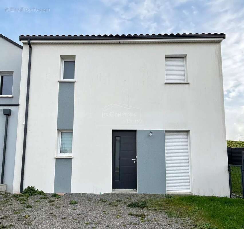 Maison à SAINT-MICHEL-CHEF-CHEF