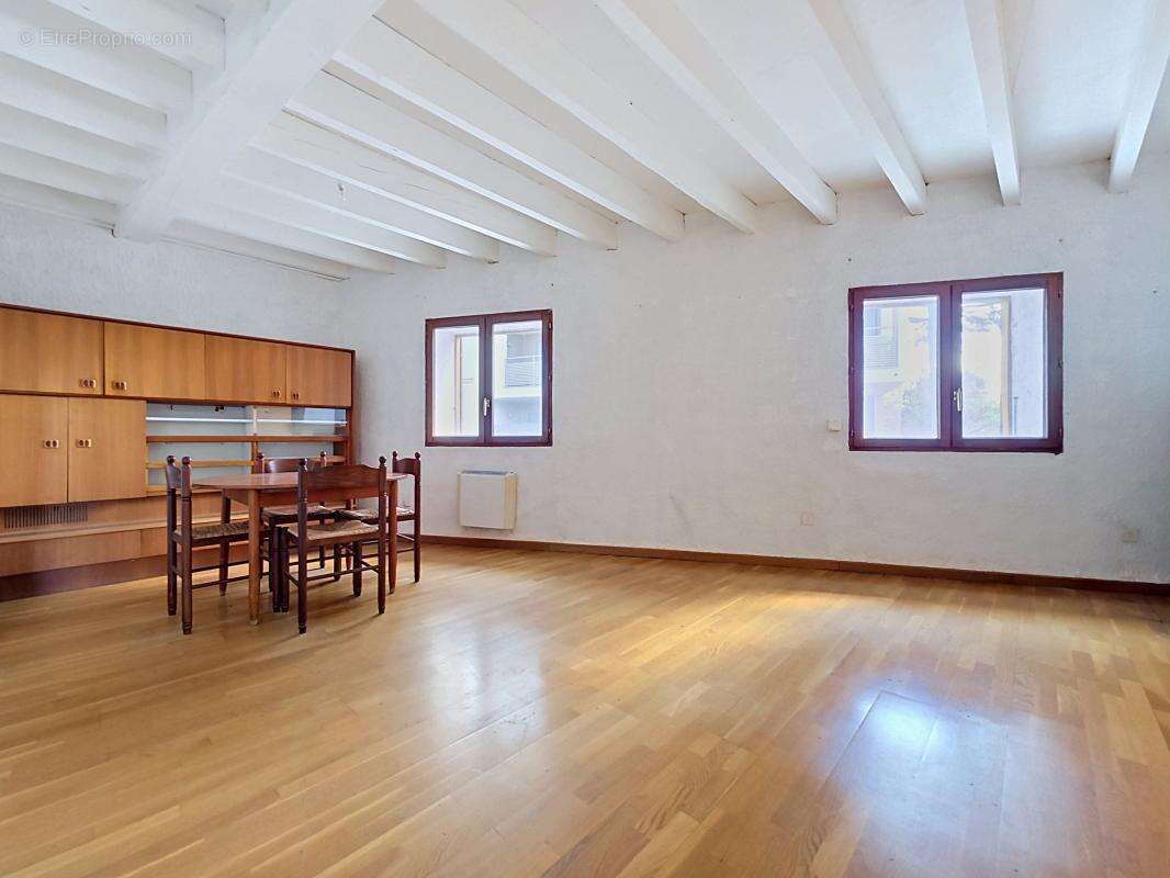 Appartement à SAINT-PRIEST