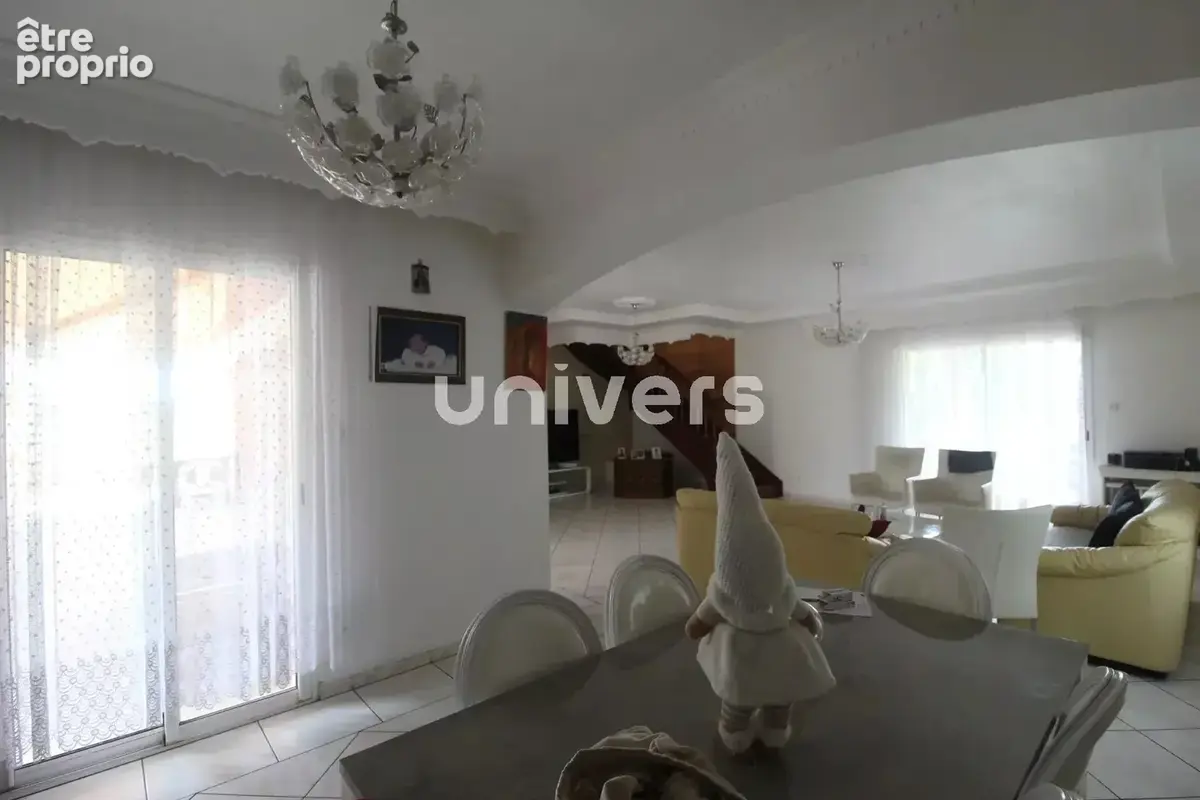 Montvendre maison en campagne de 161 m²  sur 3900 m² de terrain - photo 9