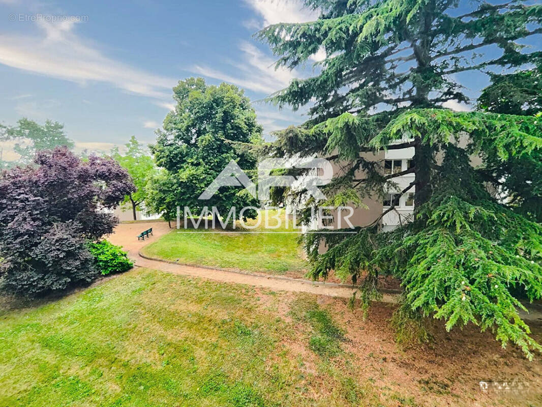 Appartement à CARRIERES-SUR-SEINE