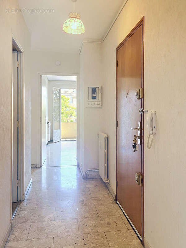 Appartement Nimes 3 pièce(s) 67 m2 - photo 10