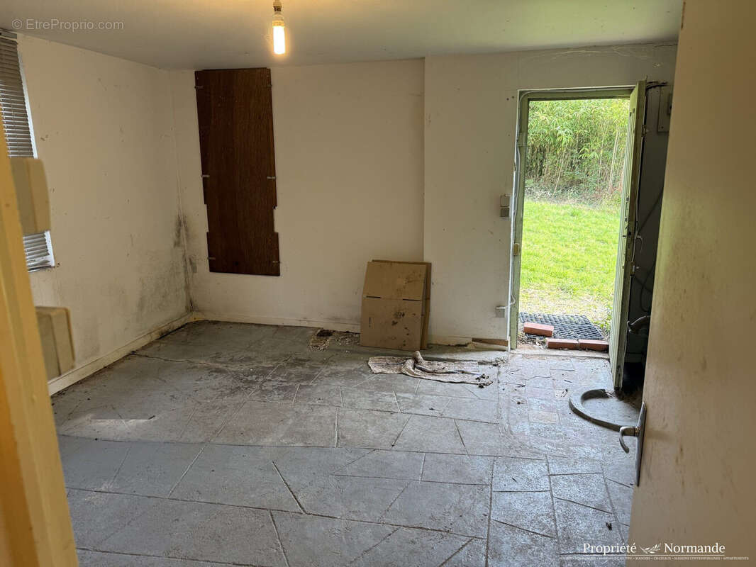 Maison à PONT-L'EVEQUE