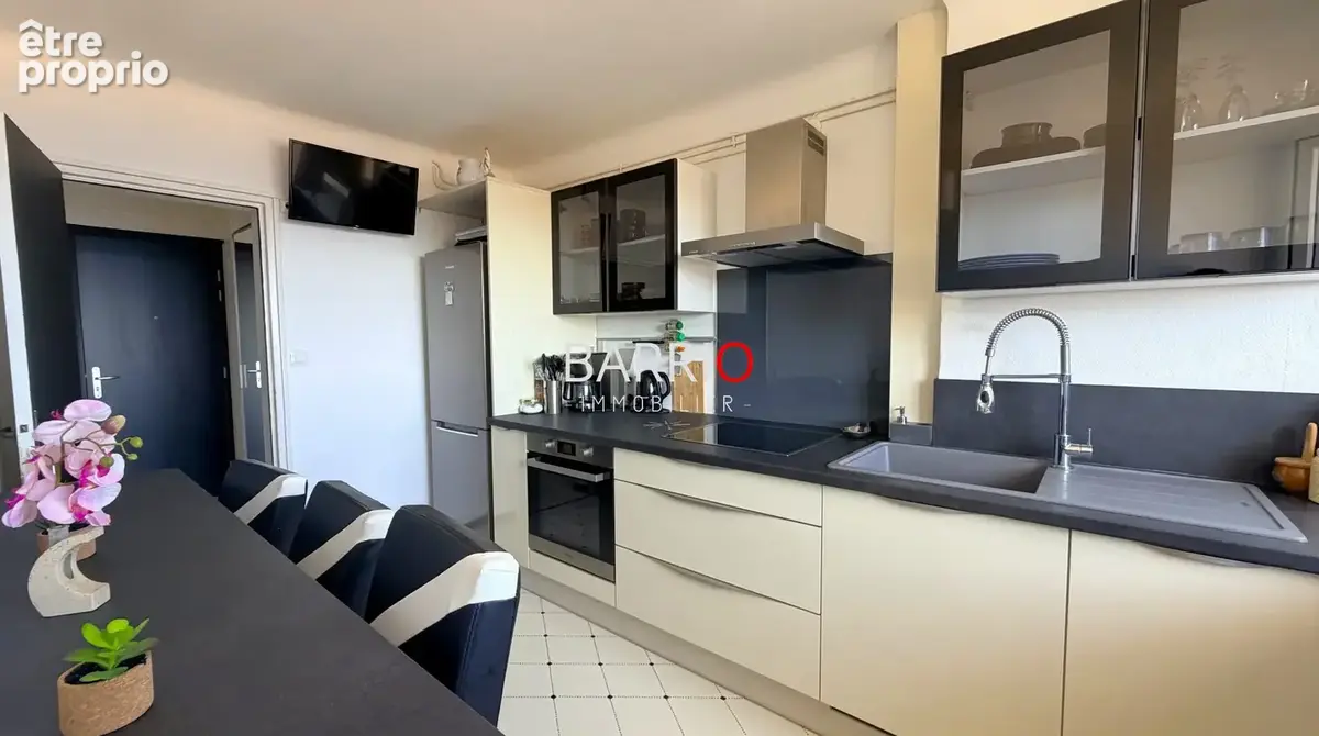 Appartement 4 pièces 75 m² à vendre à Cerbere (66290) - photo 7