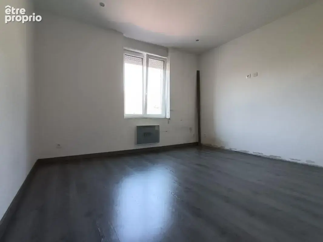 Maison 4 pièces / 89 m² / 132 000 EUR / LA BASSEE - photo 4