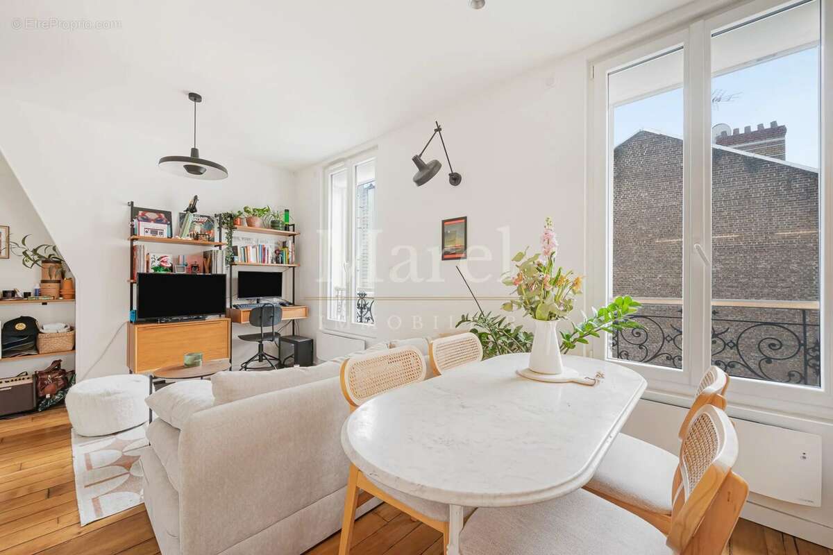 Appartement à PARIS-19E