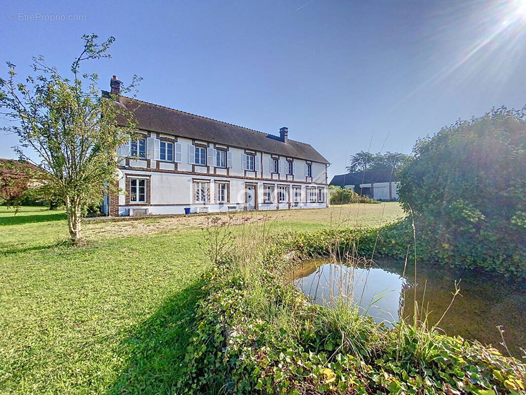 Maison à ILLIERS-L'EVEQUE