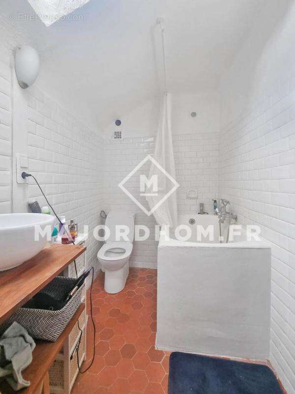 Appartement à MARSEILLE-7E