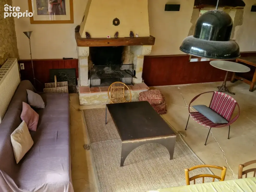 Belle maison de caractere en pierres avec 3,5ha et lac - photo 27